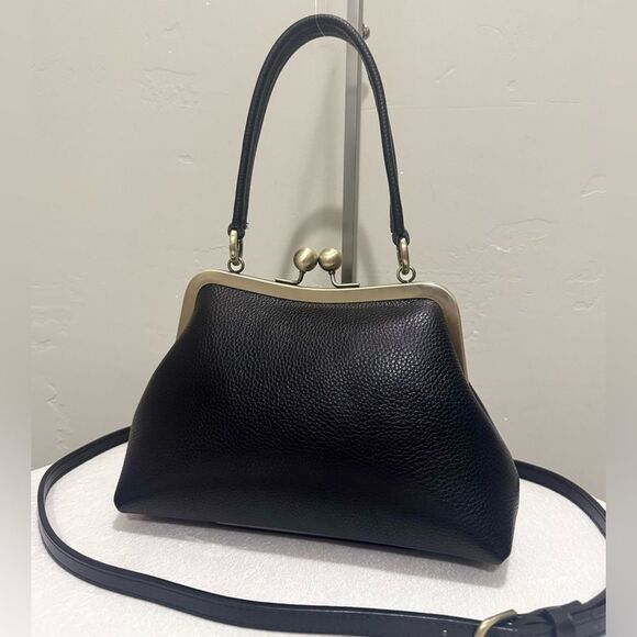 Black Pebble Cowhide Handmade Retro Style Kisslock Frame Bag Multi Use Style